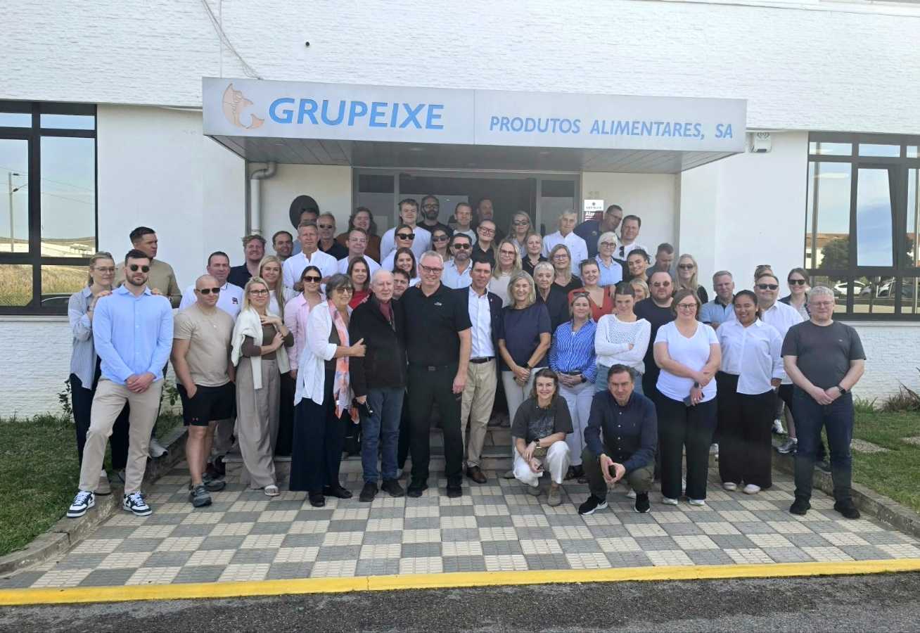 Ministra da Indústria da Islândia Visita a Grupeixe